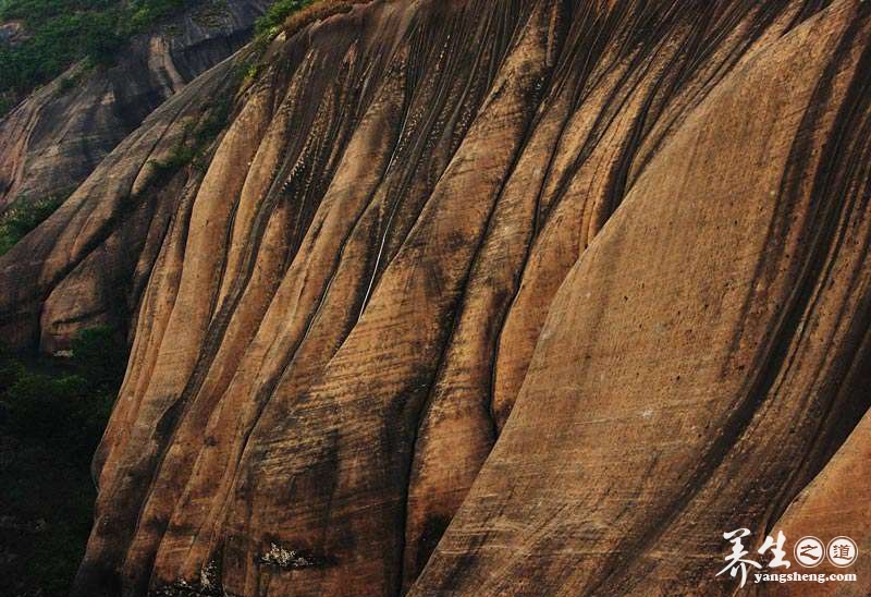 湖南郴州飞天山 雄浑与险峻交织的美(10)