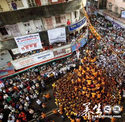 不分地域时间 全球印度人庆祝黑天圣诞节(16)