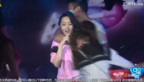 2016超女进入个人战 准备好遥控器收看吧