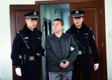 李玉刚前经纪人被控以办移民为由诈骗 择期将宣判