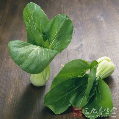 人一天要吃至少三种青菜