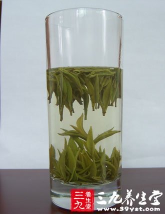 酒后喝浓茶会导致肾虚