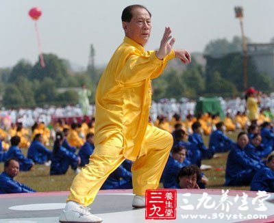 陈式太极拳练习步骤：熟练套路 明确姿势