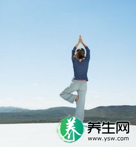 男性练瑜伽3招式：提高性能力