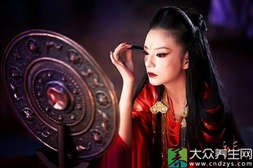 古代女人绝密隐私大曝光:五日一浴 倒挂避孕(6)